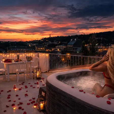 شقة Skyline Jacuzzi براغ