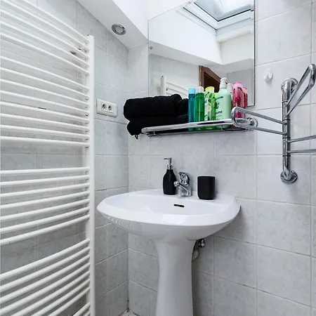 Appartement Skyline Jacuzzi Praag