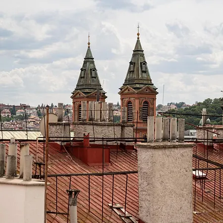 Skyline Jacuzzi * Praag